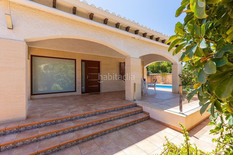 Foto b78cbbae-a153-433c-ba59-9ebfba27b955. Casa amb piscina a Punta Prima Orihuela