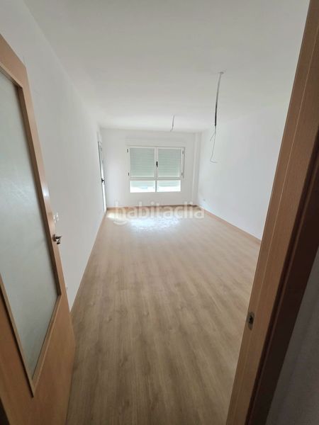 Foto f922e7db-e8d4-48c6-8ea9-6f26039005b2. Apartament a Pego