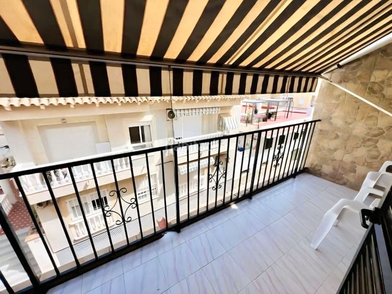 Foto ccbac449-0dd8-4d85-833c-b06c724f6909. Duplex in Zona Playa de los Locos Torrevieja