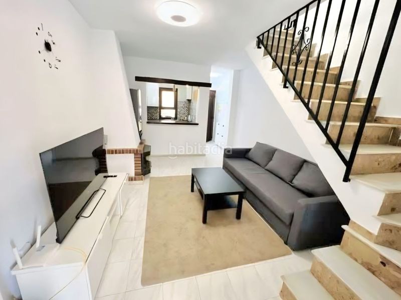 Foto e4fe35a5-a4ce-4d9d-80c7-9db7d78618e2. Duplex in Zona Playa de los Locos Torrevieja
