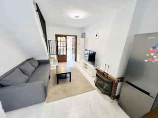Duplex à Zona Playa de los Locos. Dúplex de cuatro dormitorios en la zona de los locos, torrevieja