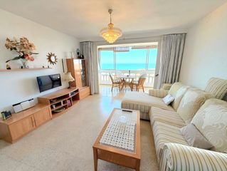 �tico en Los Europeos. Apartamento �tico de un dormitorio con vistas al mar en ?? ????,