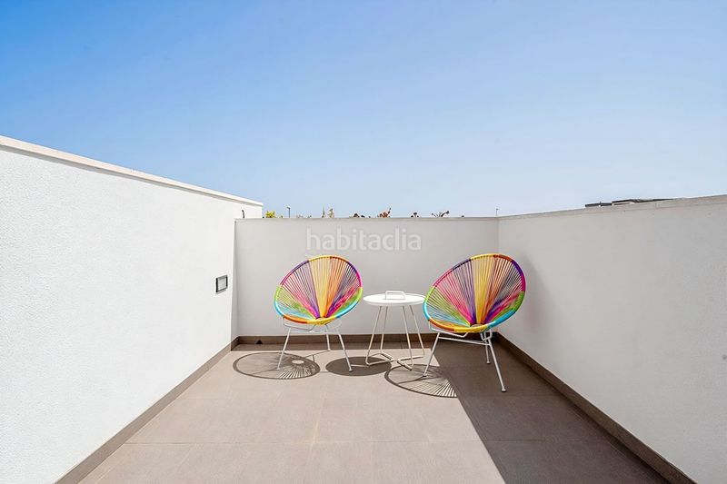 Foto ae3e75ef-8c40-4a45-82f2-f780a7d8ca11. Casa amb piscina a Rojales