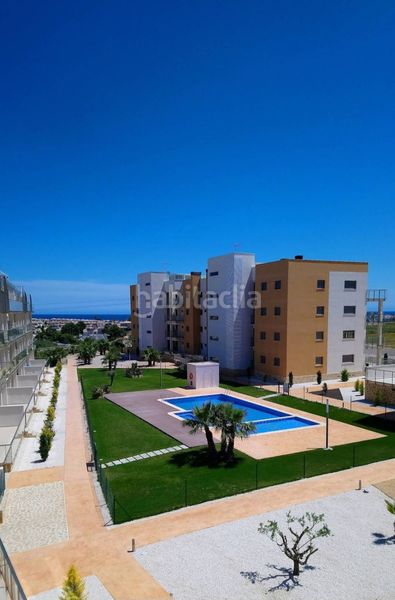 Foto b1b772a5-3c2e-4e32-9d7e-27608a7f90c9. Àtic amb piscina a Villamartín-Las Filipinas Orihuela