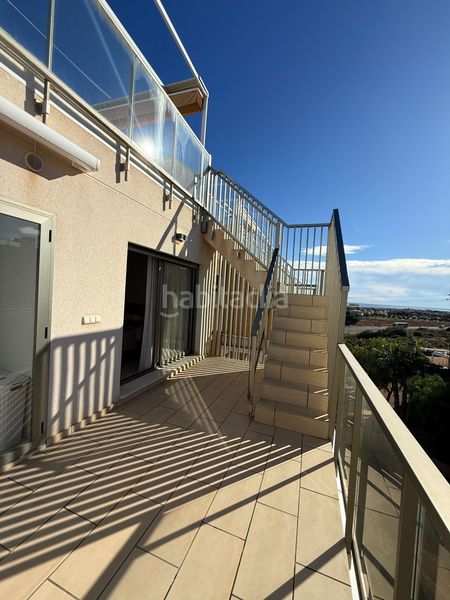 Foto ca520489-8063-4d78-9399-3e3a0f91ecb0. Àtic amb piscina a Villamartín-Las Filipinas Orihuela