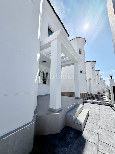Foto 88c921f1-9e43-4151-b34f-3e332dc65606. Casa amb piscina a San Fulgencio