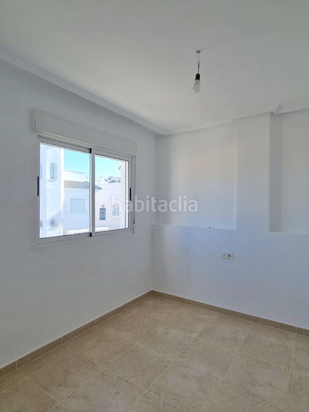 Foto c24df1e4-cde1-4f9b-98c2-6032494a8a1a. Casa amb piscina a San Fulgencio