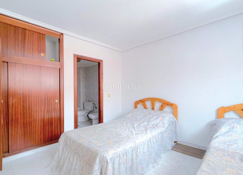 Foto b74dad5f-e23a-4cf9-ae13-6f789ca6d64a. Apartament amb piscina a El Molino Torrevieja