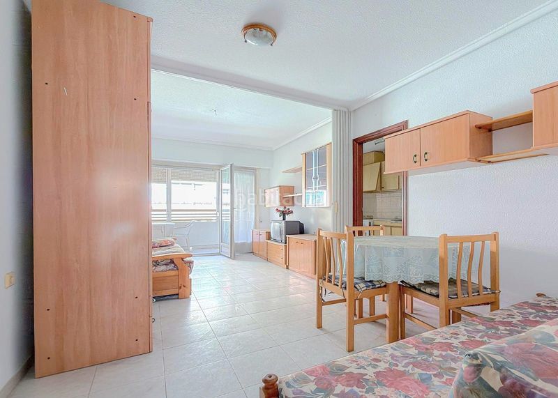 Foto bf6b047a-95dc-4e96-9425-27b3540b61aa. Apartament amb piscina a El Molino Torrevieja