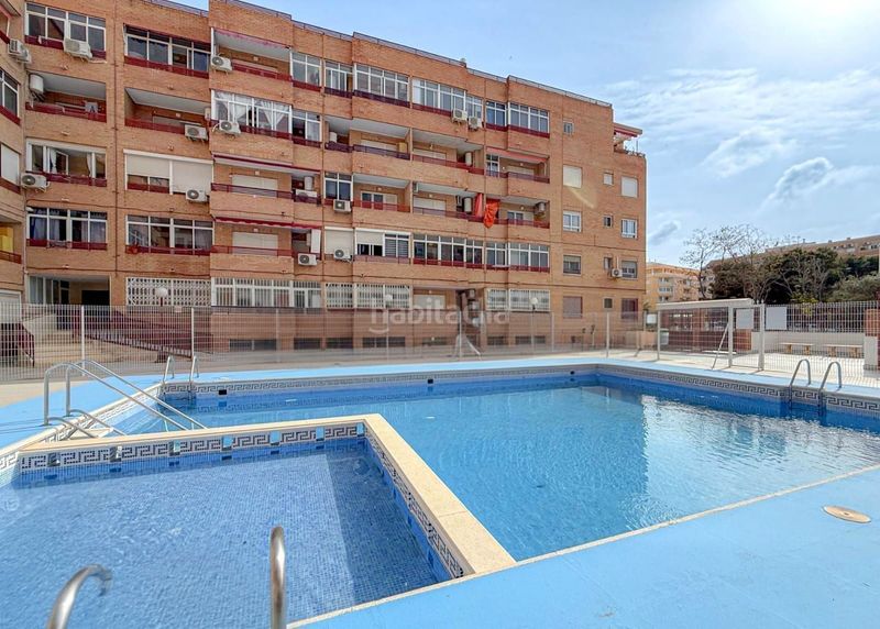 Foto d216df70-9c95-454e-a7ac-7b7fe7566f5d. Apartament amb piscina a El Molino Torrevieja
