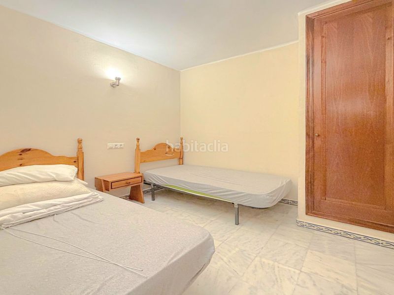 Foto 9e805a0b-c40a-4a49-91ab-7c1cf284b389. Apartament amb piscina a Zona Playa de los Locos Torrevieja