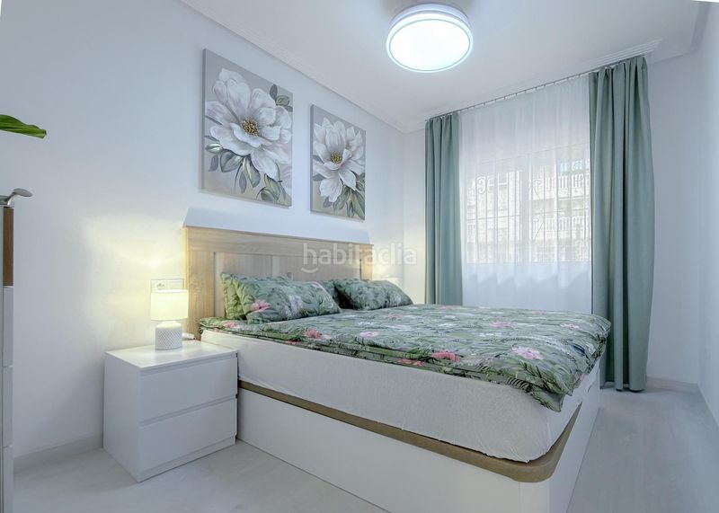 Foto 0346ed53-d2d6-4465-8949-77c97ee1ce84. Apartament amb piscina a Antonio Machado Torrevieja
