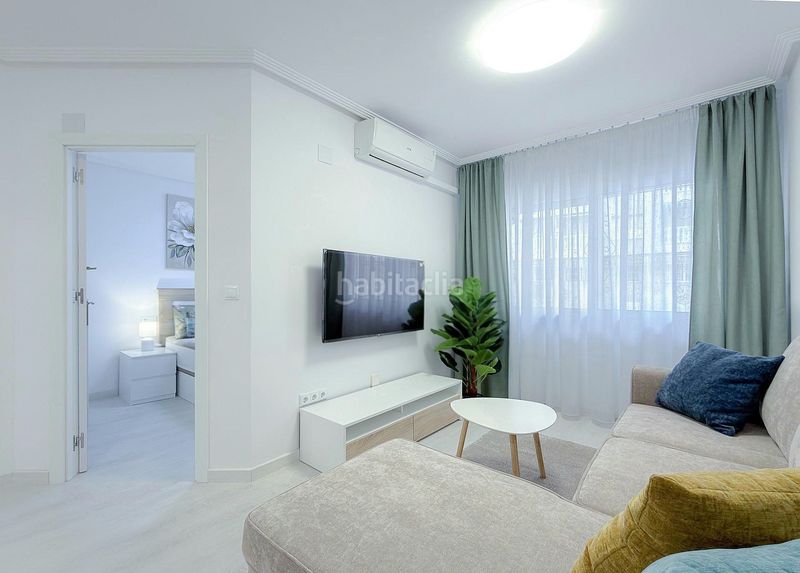 Foto 55bc93c2-4ae3-4d37-a0ad-6bbcc0fd20a6. Apartament amb piscina a Antonio Machado Torrevieja