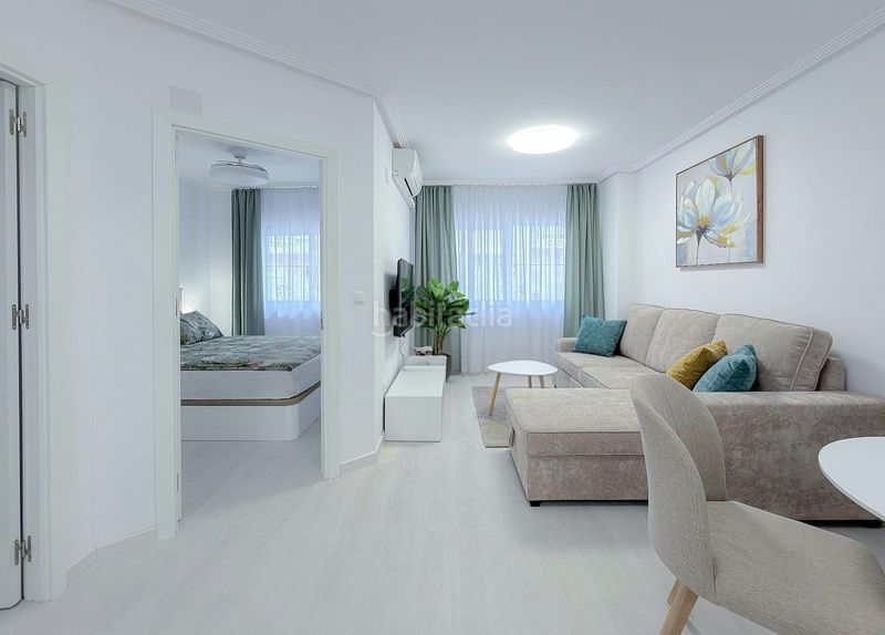 Foto e58a09a3-03fd-4d8d-b2fa-a93fe74371c8. Apartament amb piscina a Antonio Machado Torrevieja