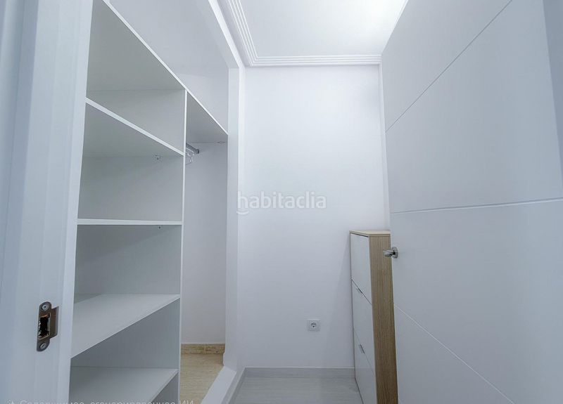 Foto fd6dbea8-6f5c-4d1f-8a1c-1c1e840163ac. Apartament amb piscina a Antonio Machado Torrevieja