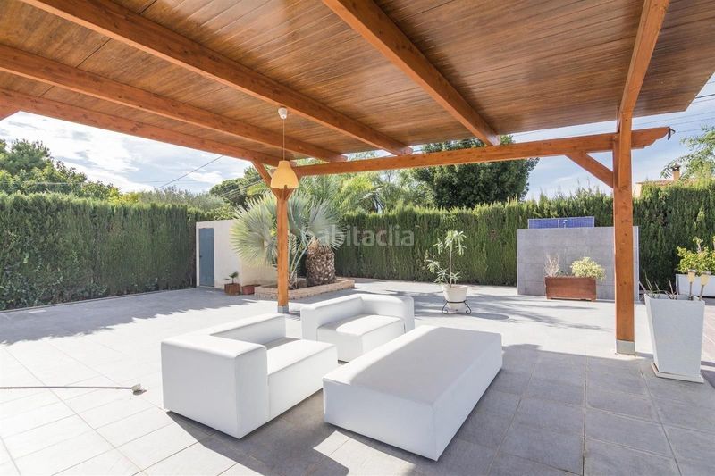 Foto bc84c6a0-aae1-4f7d-a9cd-386afe445b12. Casa con riscaldamento piscina in Sector V Elche / Elx