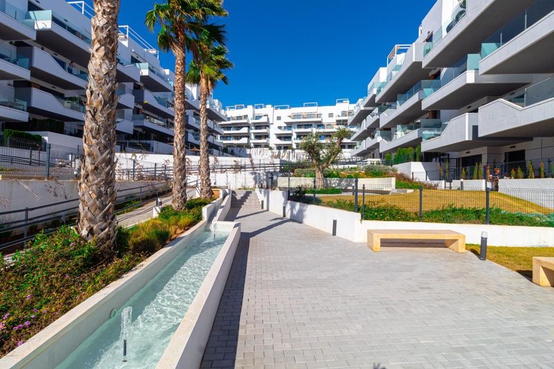 Foto ba1f552a-7e0b-4fba-a17d-3d64495bf395. Appartement avec piscine dans Villamartín-Las Filipinas Orihuela