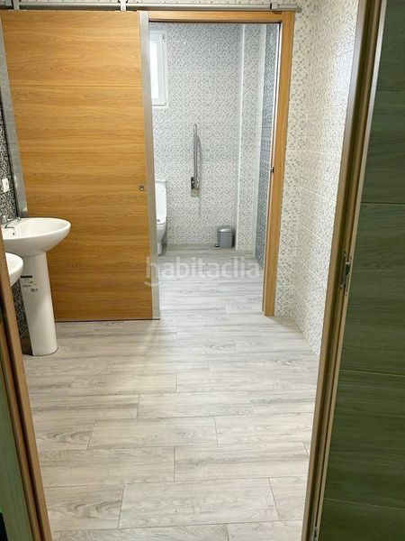 Foto 26a0d4bd-1470-426c-834a-536324f9124a. Local comercial en Almoradí