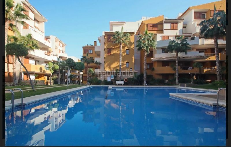 Foto c5d1b65b-06a2-4a44-8540-efa2a97bda40. Apartament a Punta Prima Torrevieja