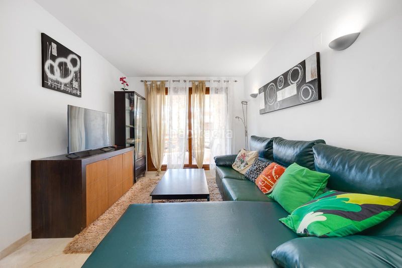 Foto 2a73d1d1-178a-487c-bed5-6b7c24b618bf. Apartament amb piscina a Punta Prima Torrevieja