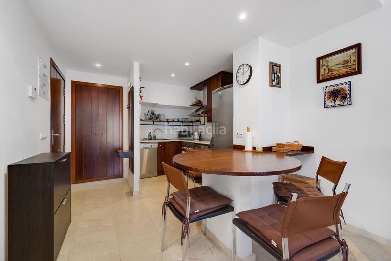 Foto 85eed74a-9ddb-40e8-8bf3-fb23f9addc9c. Apartament amb piscina a Punta Prima Torrevieja