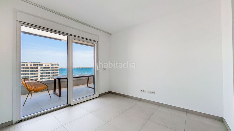 Foto 49743090-f0d4-4207-a938-b603a00b894c. Apartament a Punta Prima Torrevieja
