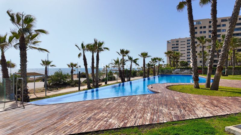 Foto 645384c3-a77d-493b-9719-3c7ac7a2fcbb. Apartament a Punta Prima Torrevieja