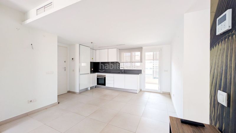 Foto 72b193b8-6e83-48fe-b078-d176a5cf5acb. Apartament a Punta Prima Torrevieja