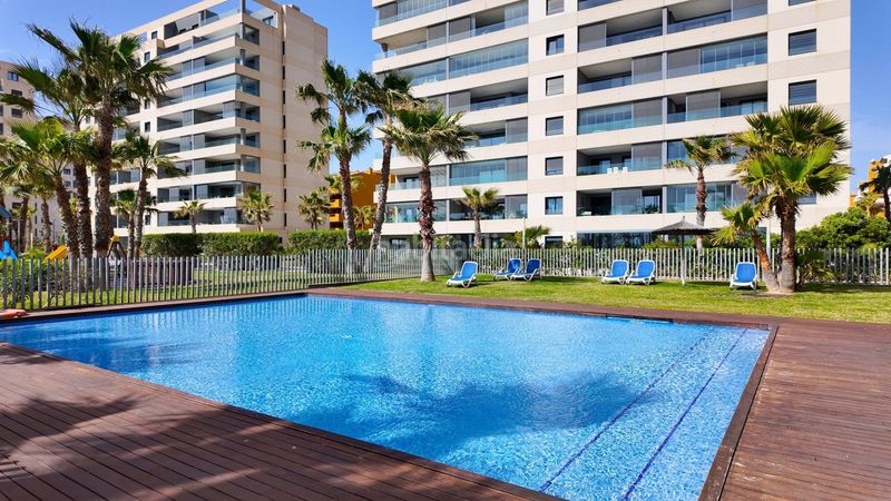 Foto 9304f478-5328-4355-a3ae-151167d7b223. Apartament a Punta Prima Torrevieja