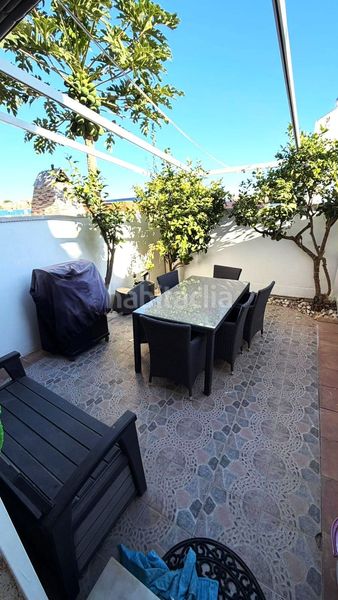 Foto f8399062-8943-41ea-9f9a-564e9a81f563. Casa adosada en Playa Flamenca Orihuela