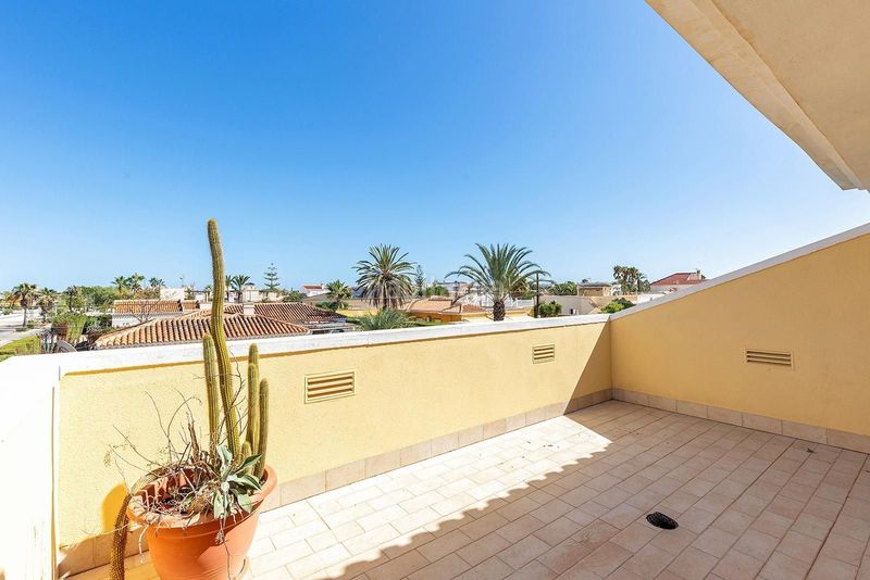 Foto 47f564b0-0587-473d-a429-aaba31033a57. Casa en Zona Carrefour - Urbanizaciones Torrevieja