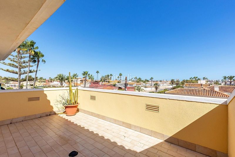Foto e519d958-4590-4499-9665-fd69ccc177e4. Casa en Zona Carrefour - Urbanizaciones Torrevieja
