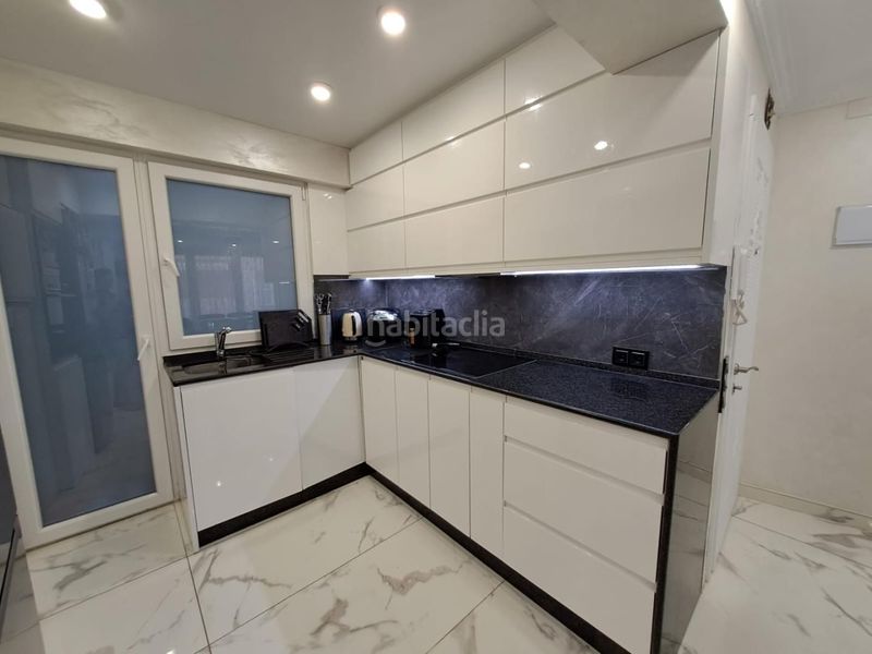 Foto 2f4b62f0-4691-4ece-8802-deb3719dbf77. Apartament a Las Piscinas Naturales Torrevieja