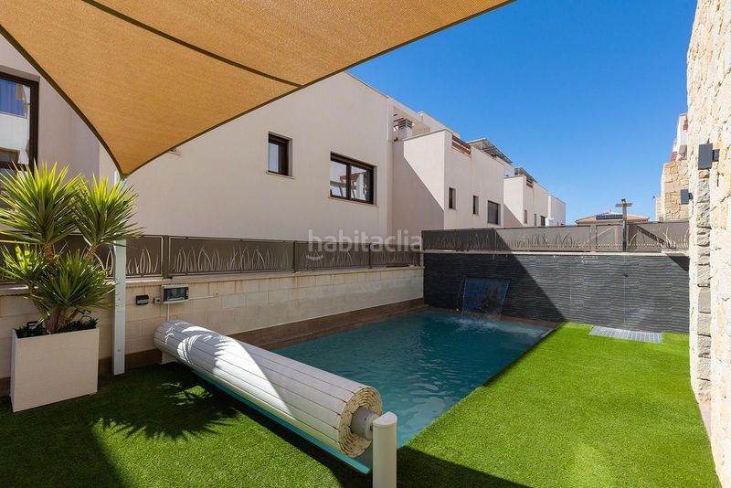 Foto 979d9eaf-b2ef-4102-a5ff-6508876fcaa8. Casa amb piscina a Pueblo Bravo Rojales