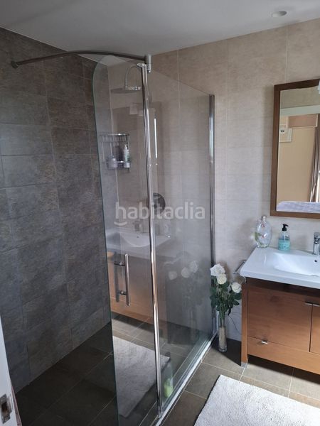 Foto f455ef09-a51b-452b-91b3-6b73f7a6a439. Xalet amb piscina a balcón de Finestrat-terra marina Finestrat