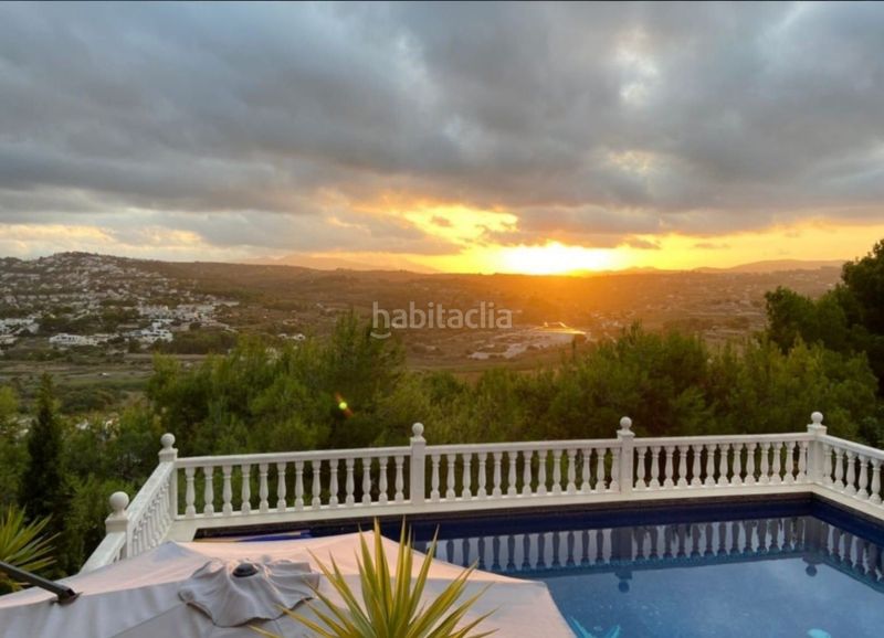Foto e57e5104-68fc-4c42-9239-881d8179324c. Xalet amb calefacció aparcament piscina a Paichi Moraira