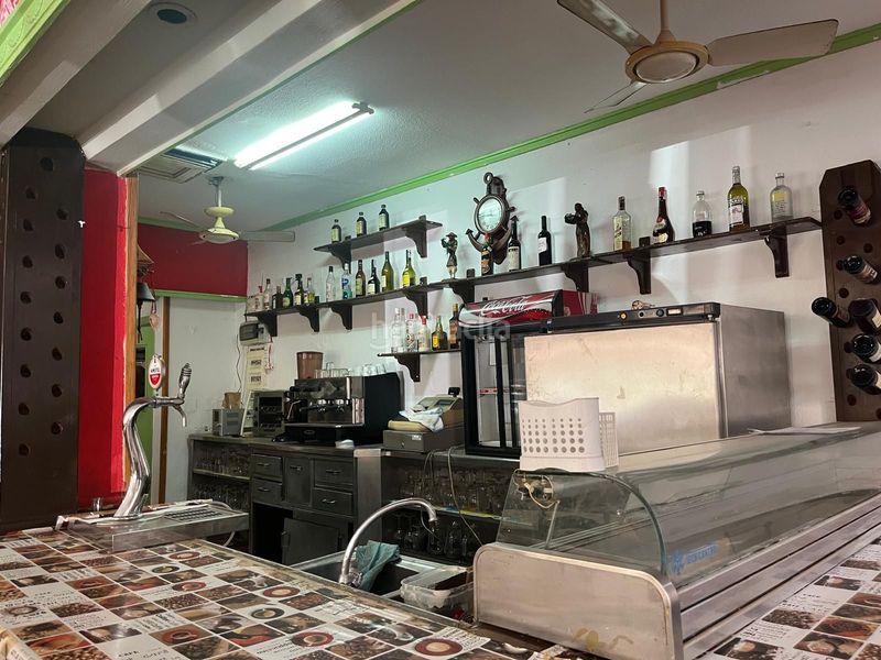 Foto c6dbd45b-d95c-4bf3-9760-95ee3d5c20d0. Local comercial a Antonio Machado Torrevieja