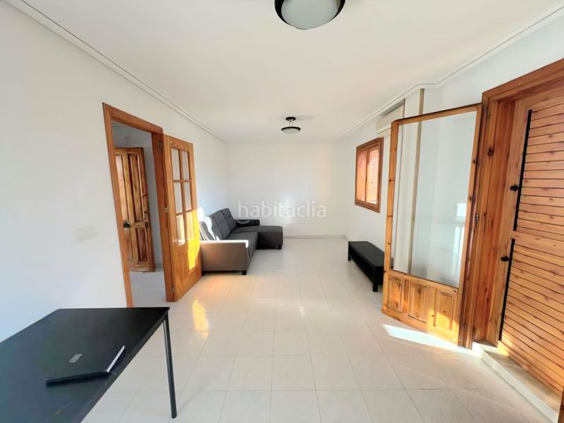 Foto 5a746d71-b371-4618-b966-4565059503bf. Apartament amb piscina a Miramar - Torre del Moro Torrevieja