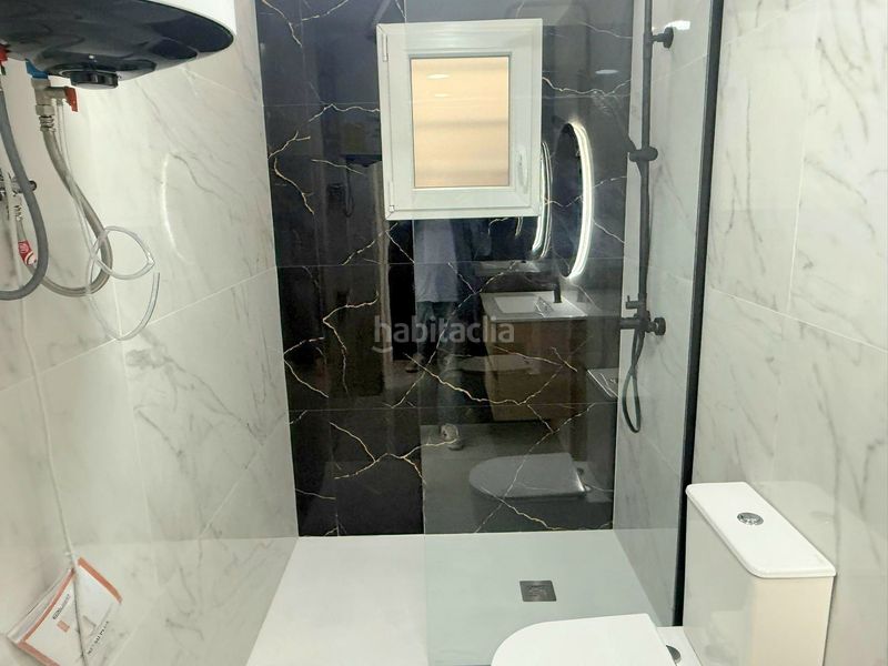 Foto 1337bd59-70a6-4a5a-8419-38ba094e459f. Estudi amb piscina a Rojales