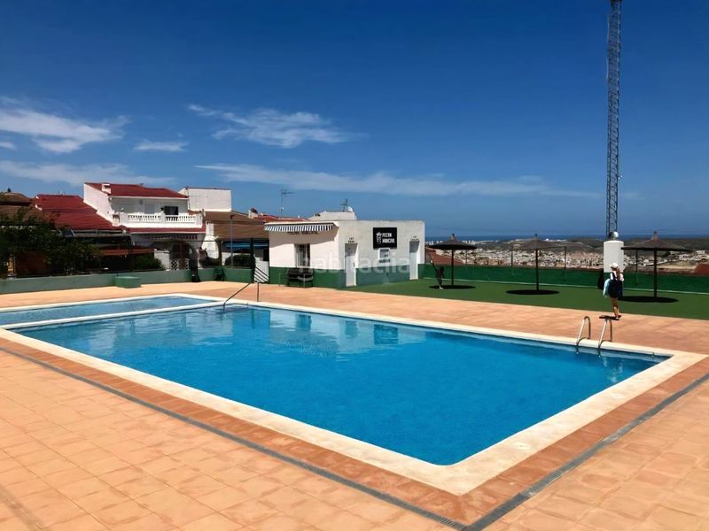 Foto 5d63e01b-34fc-4177-b6ff-d83220bdd624. Estudi amb piscina a Rojales
