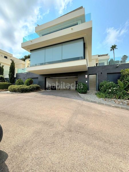Foto b836a9b5-ef59-4251-a071-7ebea731bc45. Chalet with heating pool in La Manga Club Cartagena