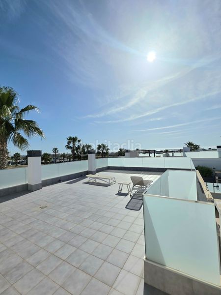 Foto 6cd4fffd-01cf-4830-a537-854c8187f1b0. Casa adossada amb piscina a Lomas de Cabo Roig - Los Dolses Orihuela