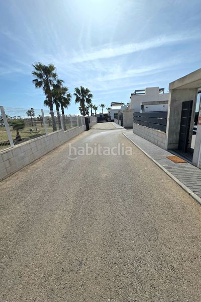 Foto 9a6fed56-2d9d-4622-9a76-4952cc204ec1. Casa adossada amb piscina a Lomas de Cabo Roig - Los Dolses Orihuela