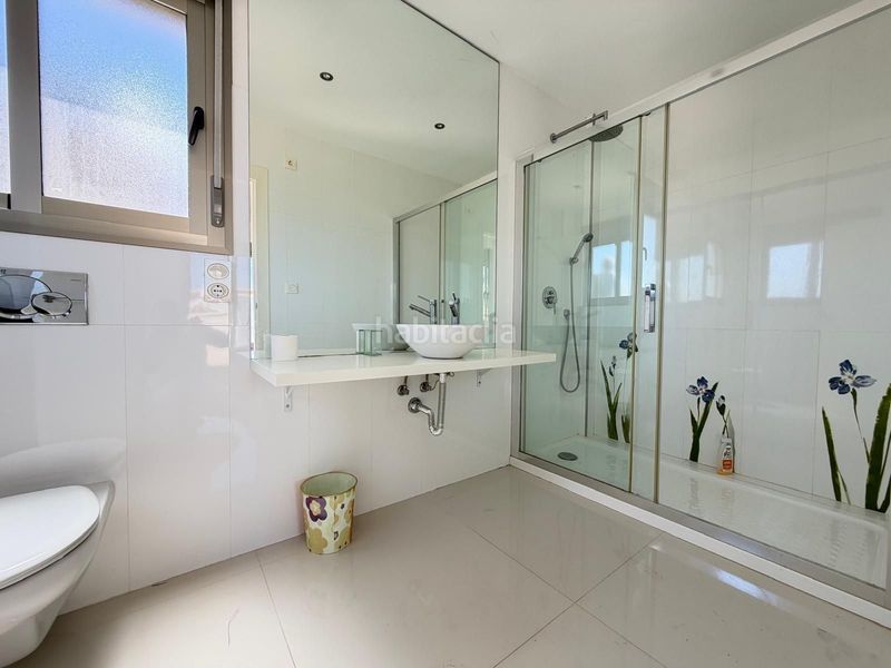 Foto cce15735-94e4-4928-a76b-e9ee9093a237. Casa amb piscina a Rojales