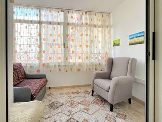 Apartament a Parque de las Naciones. Apartamento de un dormitorio frente al parque de las naciones, t