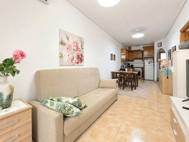 Foto 5b5fbda5-61ea-4a58-aad4-d169c2f8b7c0. Apartament amb piscina a Parque de las Naciones Torrevieja