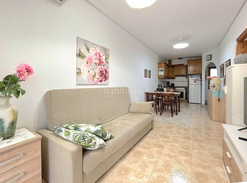 Foto 72aaf5a6-703a-446d-a95b-281519cd0465. Apartament amb piscina a Parque de las Naciones Torrevieja