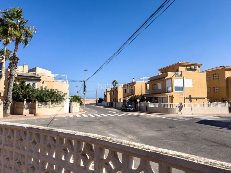 Foto 2860a317-b606-4208-84d3-661af5658d3f. Casa adossada amb piscina a Zona los Frutales Torrevieja