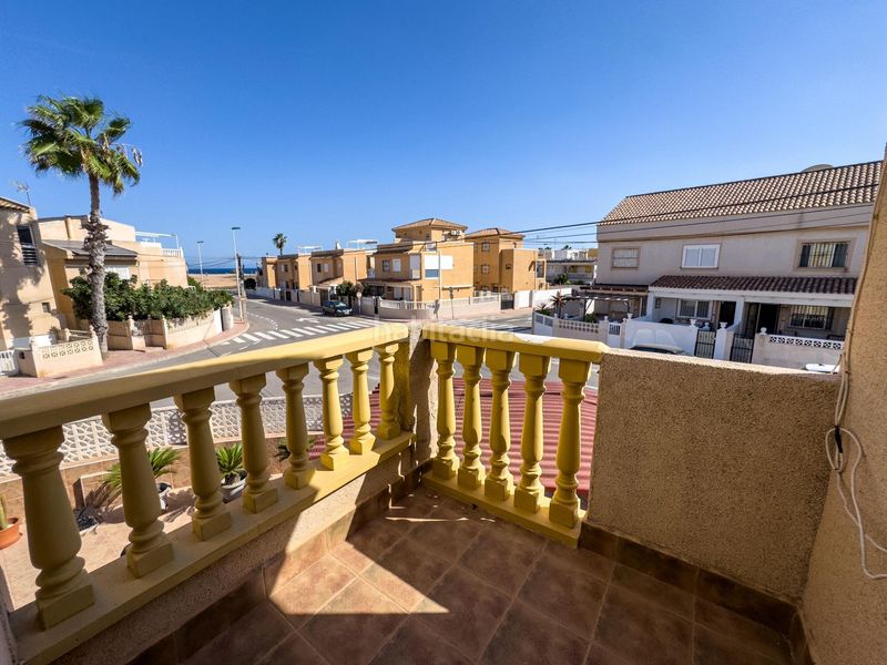 Foto 4912d5cd-d101-4657-9bf3-bad726f131e5. Casa adossada amb piscina a Zona los Frutales Torrevieja
