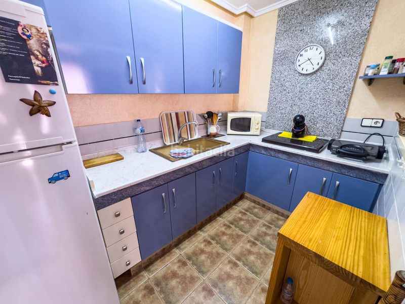 Foto b53d5abf-d0ea-4a95-9664-02ade668d4fc. Casa adossada amb piscina a Zona los Frutales Torrevieja